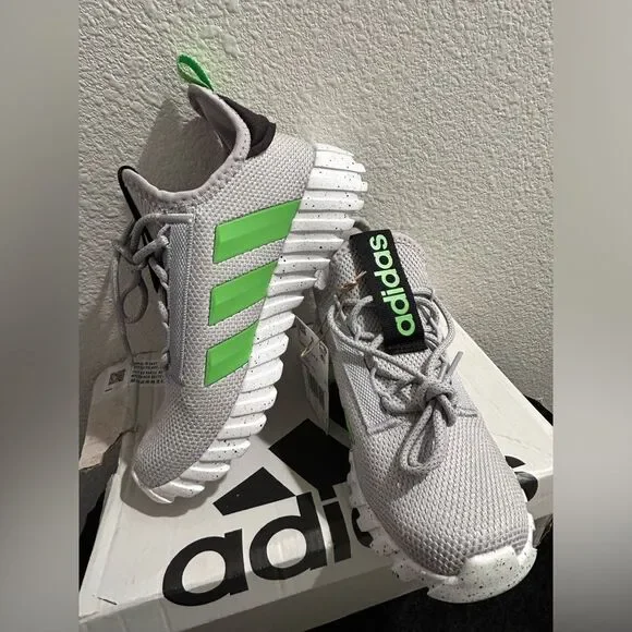 Adidas Kaptir Youth Knit Sneakers - Size 3 - Gray/Black/Green - New in Box NWT